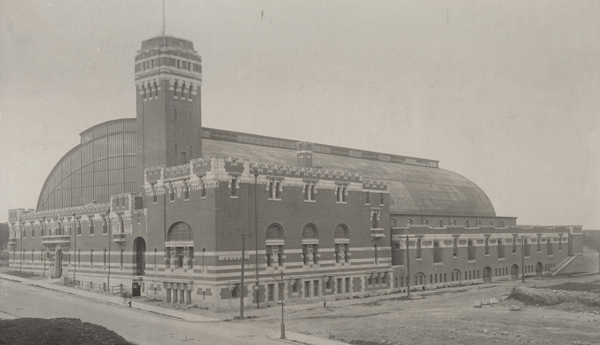 Brooklyn Bedford Avenue Armory Exterior