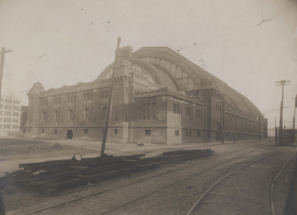 Brooklyn First Avenue Armory Exterior