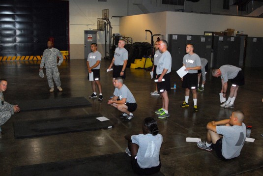 New York Army National Guard Soldiers assigned to the 42nd Infantry Division headquarters take the Army Physical Fitness Test during weekend drill on Saturday, Sept. 6, at the Glenmore Road Armory here.
