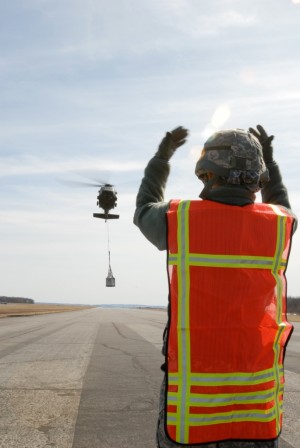 Suppy Lines in the Sky: New York Army National Guard Soldiers Learn Helicopter Loadout Skills