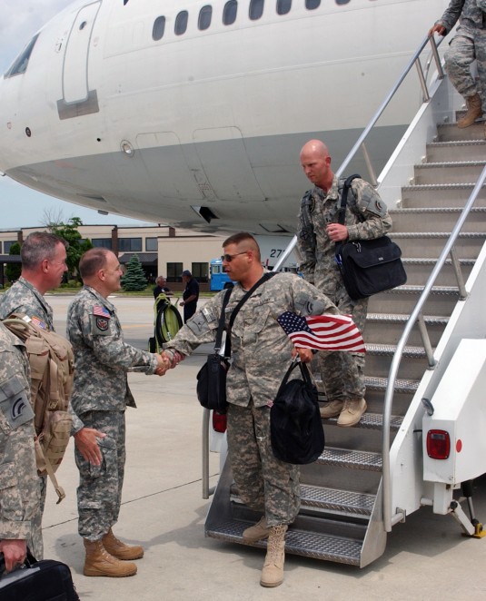 Second Wave of 142nd Aviation Back from Iraq