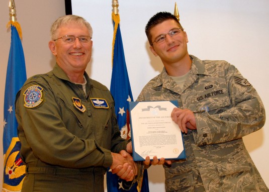 General  Gives New York  Airman Award