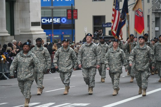 Harlem Hellfighters Help Lead NYC Veterans' Parade
