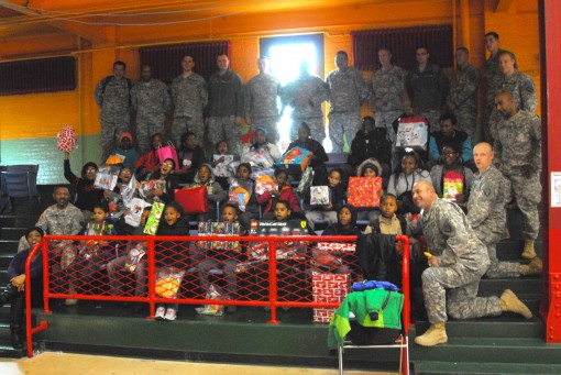 369th Soldiers give to Harlem kids