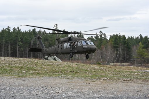 Army aviators train at Fort Drum