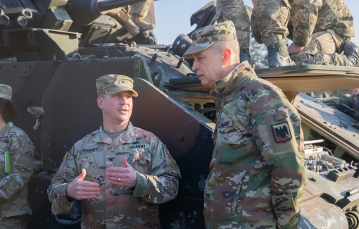 National Guard Chief visits New Yorkers in Germany