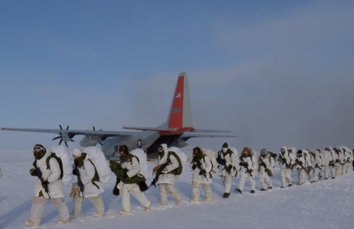 109th Airlift Wing conducts Artic air landing