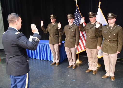 New Army Guard officers take commissioning oath 