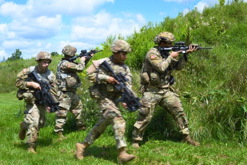 Infantry Soldiers train at Fort Drum 