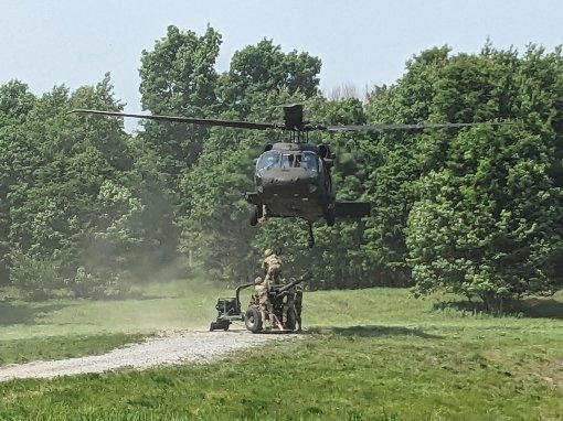 Air Assault and Artillery battalions train jointly