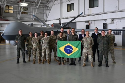 NY Space Operations experts host Brazilians 