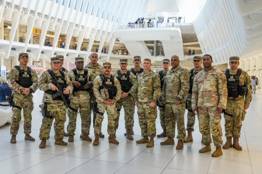 Fort Hamilton Commander visits JTFES