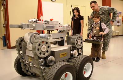 Counter-IED Experts Heading for Iraq 